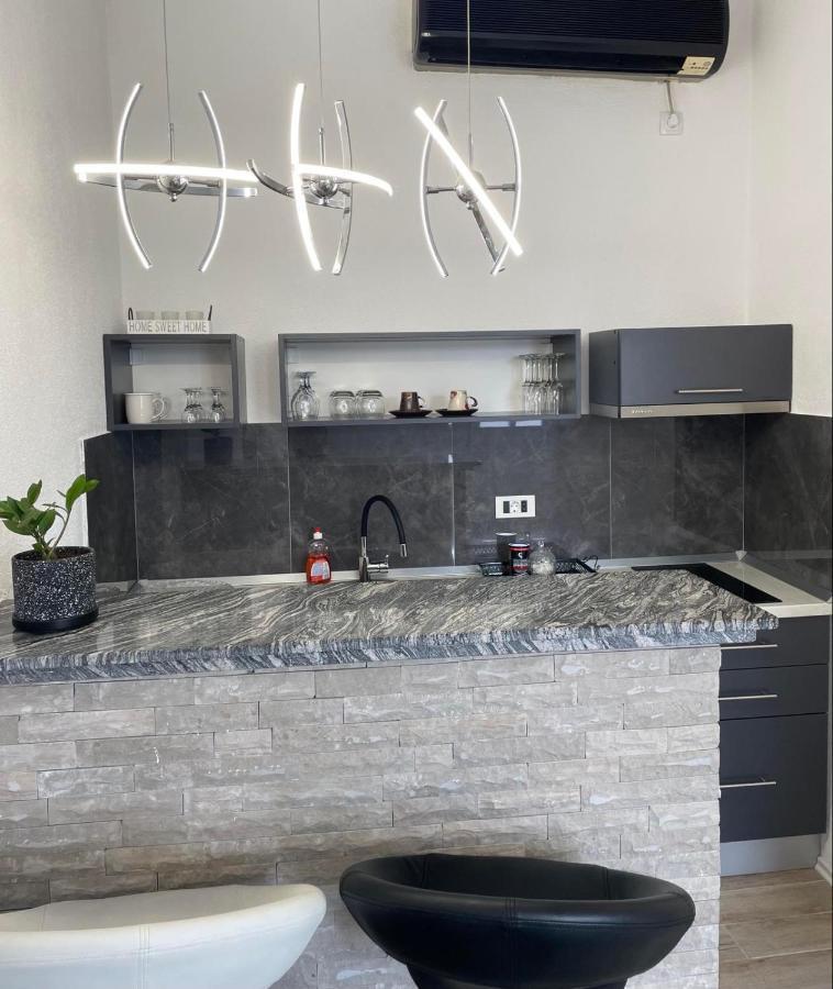 Apartmani Andric 트레빈예 외부 사진