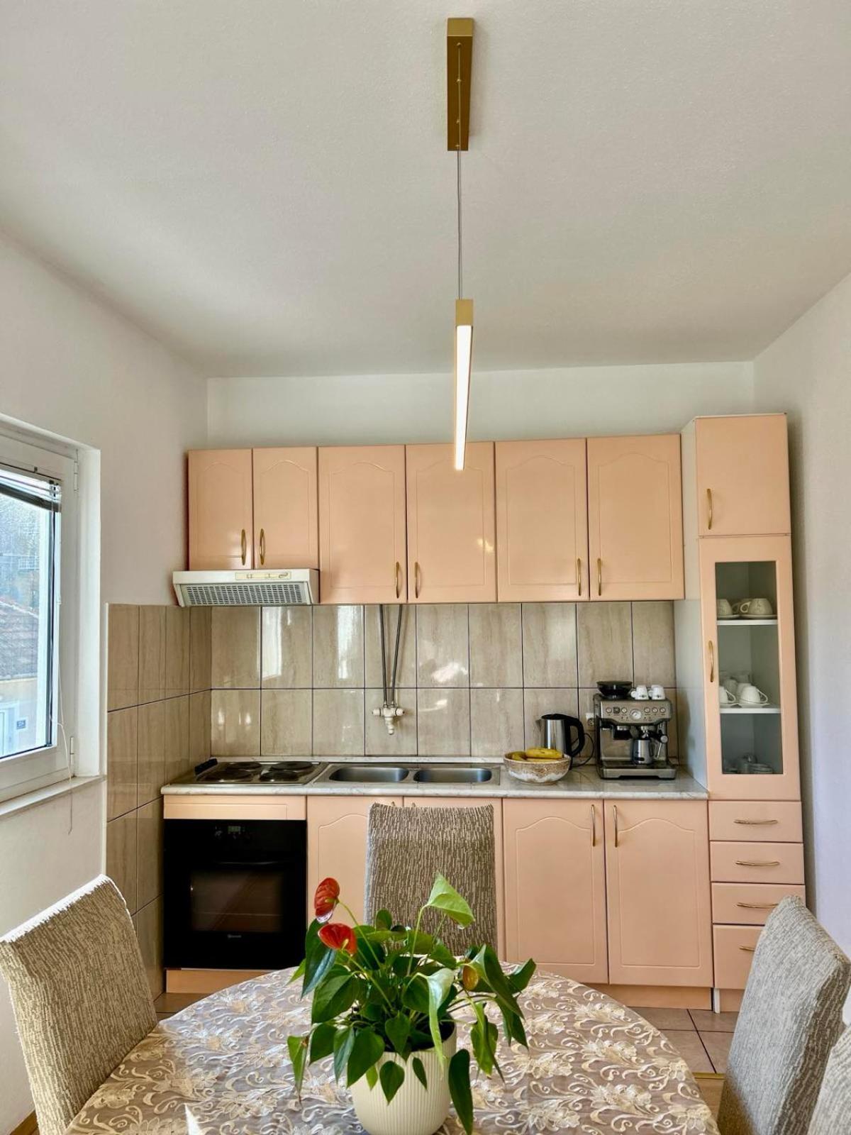 Apartmani Andric 트레빈예 외부 사진